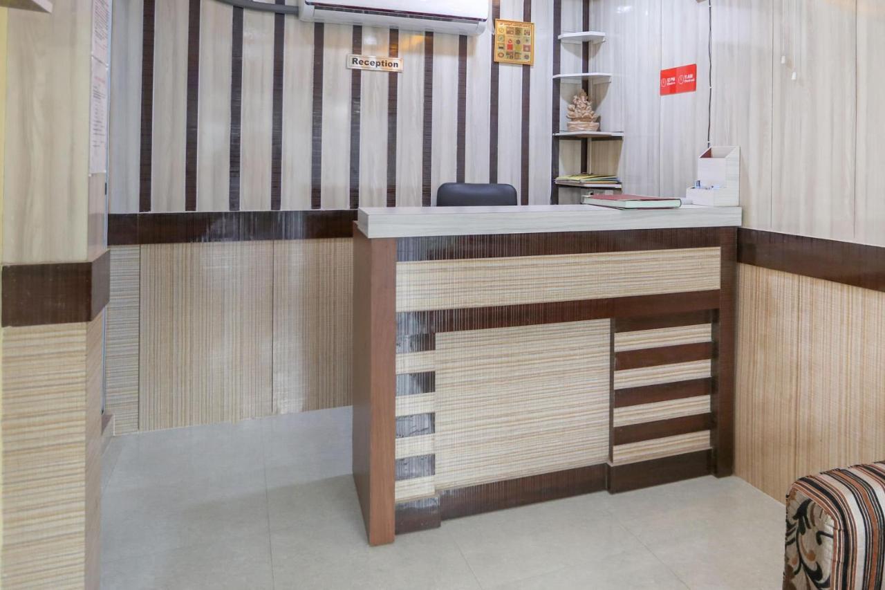 Oyo 62042 Niloy Guest House Jadabpur Bagian luar foto